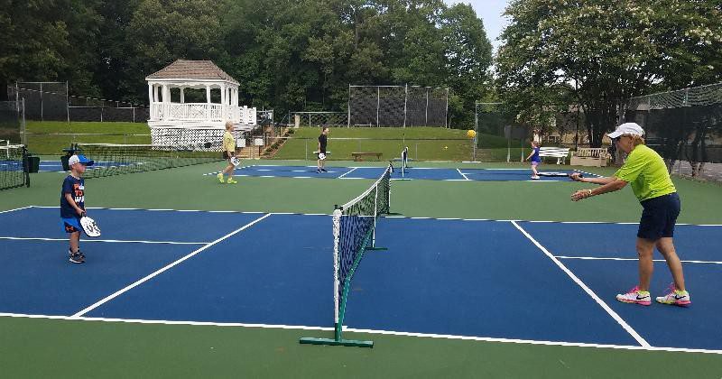 Ford's Colony neighborhood scene